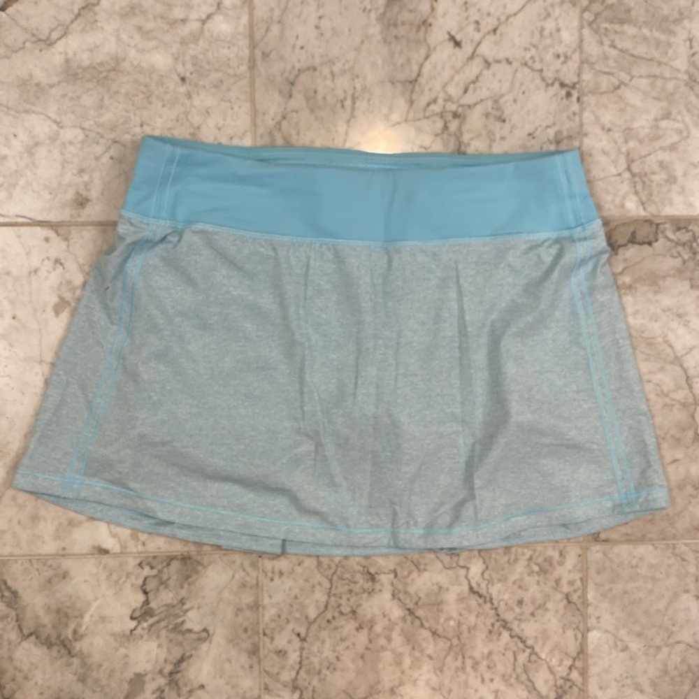 Lululemon Pace Rival Skirt 10 tall (14” length) baby blue
